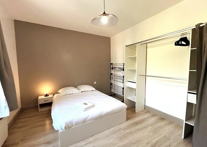 Le Scarpone Neuf 6 Ou 8p Parking * Нанси